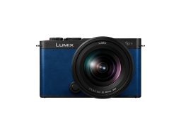 LUMIX DC-S9KE-A Full-Frame kompakt fényképezőgép váz és S-R2060 optika - égszínkék