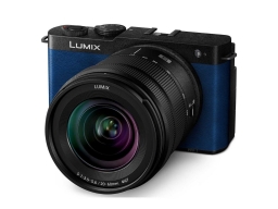 LUMIX DC-S9KE-A Full-Frame kompakt fényképezőgép váz és S-R2060 optika - égszínkék