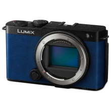 LUMIX DC-S9E-A Full-Frame kompakt fényképezőgép váz - égszínkék