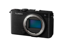 LUMIX DC-S9E-K Full-Frame kompakt fényképezőgép váz - koromfekete